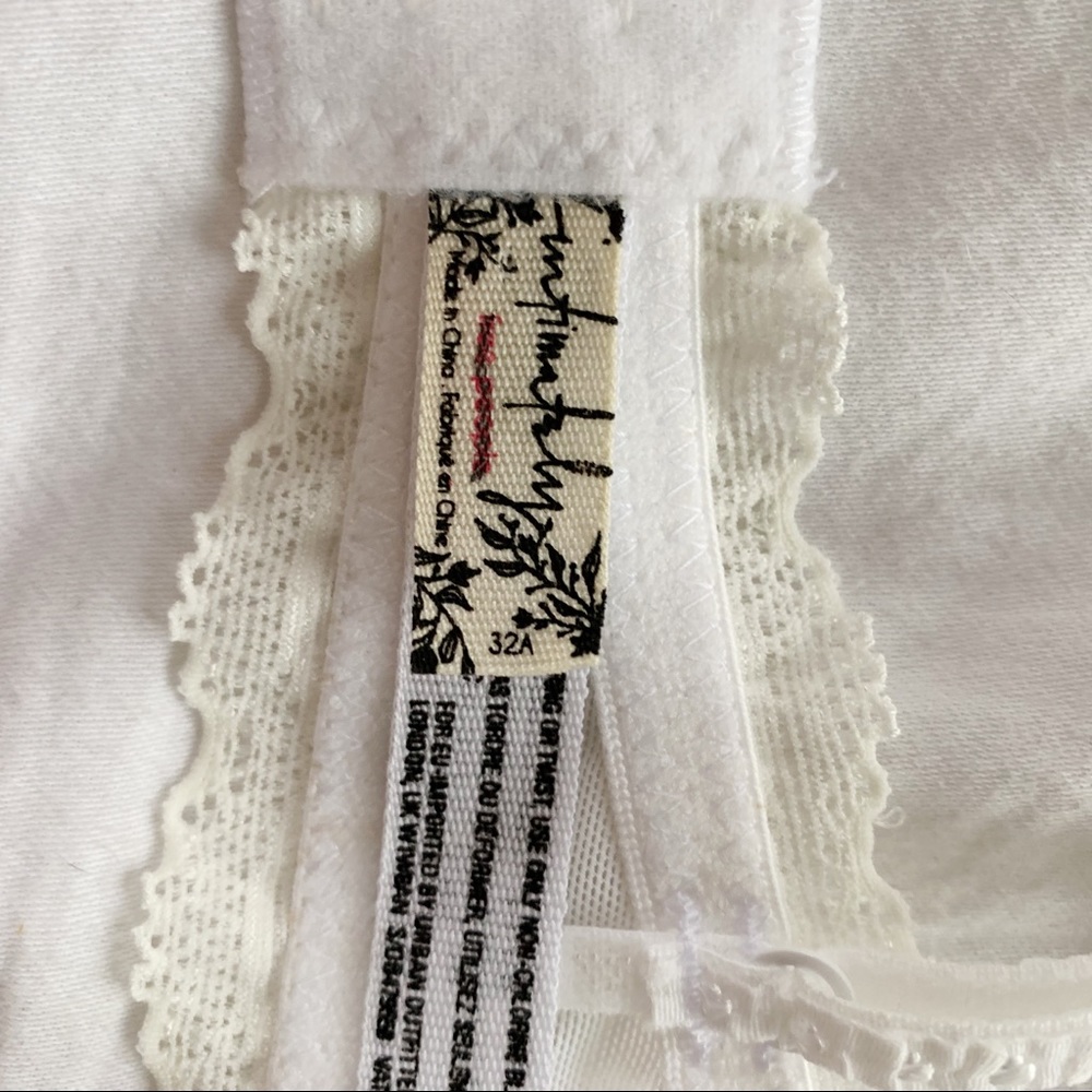 ✖️SOLD✖️NWOT | Free People oh my darling bra - Picture 3 of 4